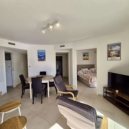 Moderne 4 Pieces, Climatise, Parking, * Cavalaire-sur-Mer