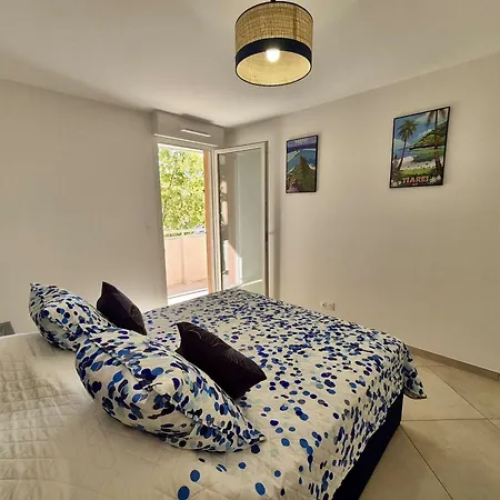 Moderne 4 Pieces, Climatise, Parking, Apartament